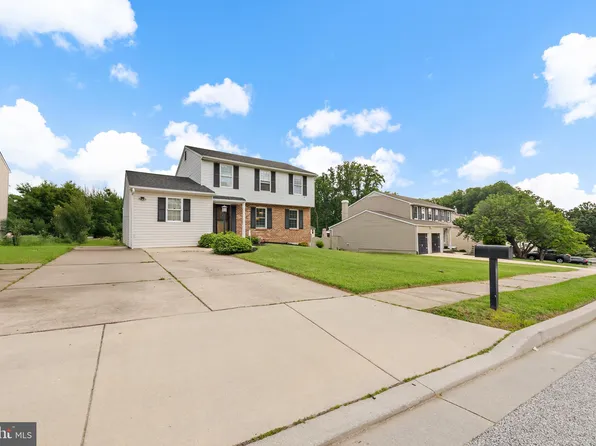 8344 Streamwood Dr, Pikesville, MD 21208