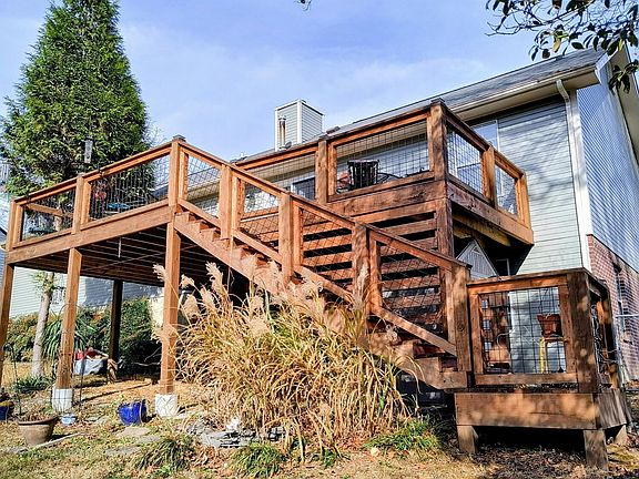 3rd image of 6015 Parsons Pond Dr