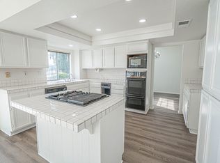 27712 Rainier Rd, Castaic, CA 91384