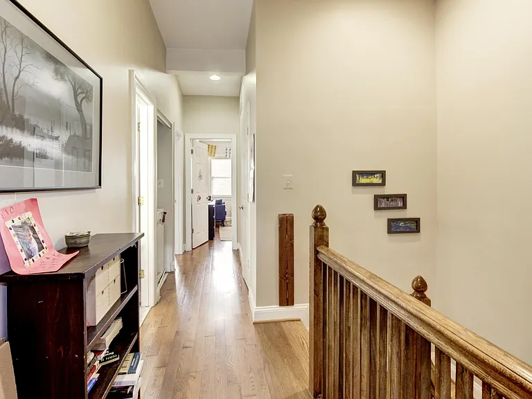 726 Quincy St NW #A — Photo 7