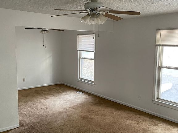 2nd image of 4026 E 123rd Ter Unit A-b