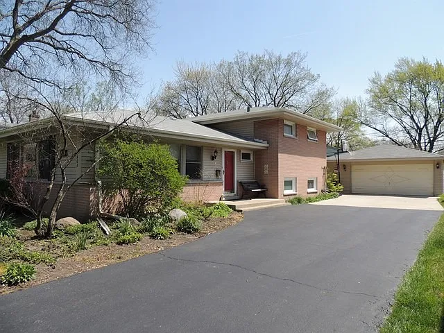 403 Ferndale Rd photo 1
