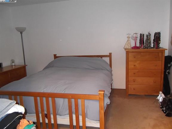 3rd image of 235 Merced Dr
