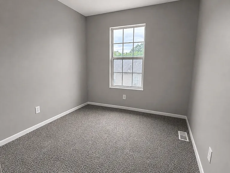 190 Dell St #6 — Photo 6