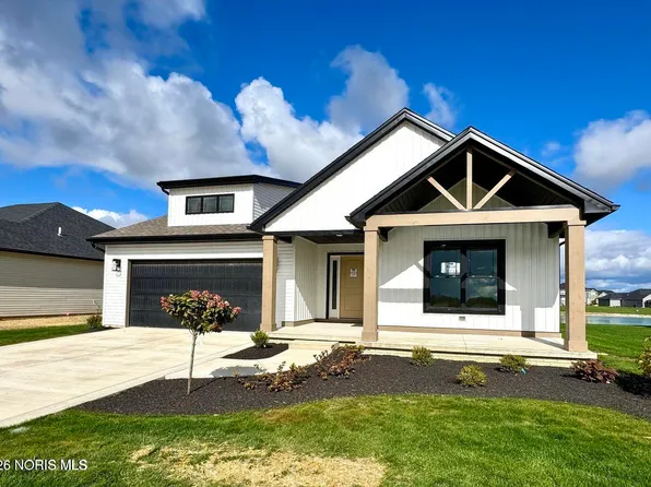 9838 Featherwood Ln, Sylvania, OH 43560