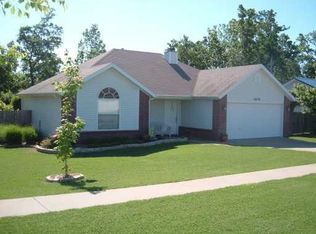 1674 N Salem Rd, Fayetteville, AR 72704