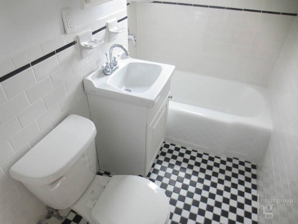 1st image of 241 6th Ave APT 7B