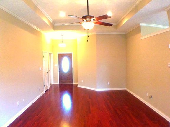 4th image of 5006 Diamond Dr