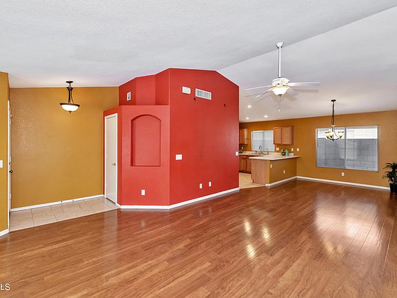 3rd image of 3028 E Blackhawk Dr