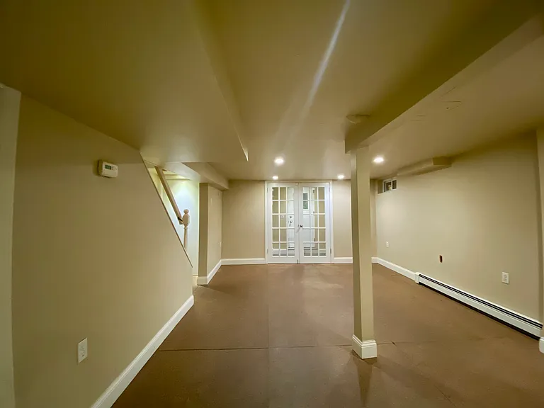 11 Michaels Ln — Photo 25