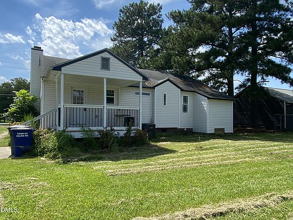 4th image of 600 River Rd