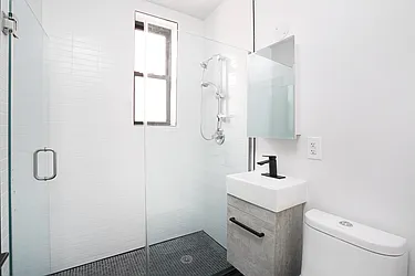 Rented by Nolita Group