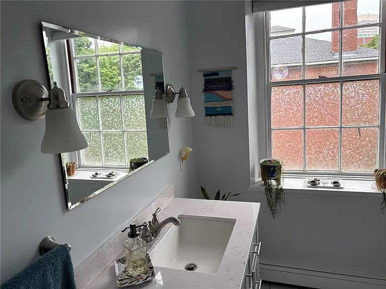 237 N Main St #3 — Photo 13