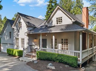 2020 Evergreen Point Rd, Medina, WA 98039