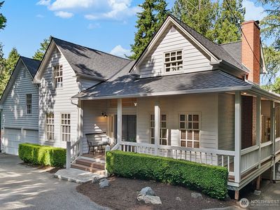 2020 Evergreen Point Road, Medina, WA, 98039