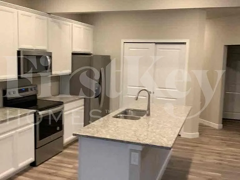 11123 Murrelet Dr — Photo 4