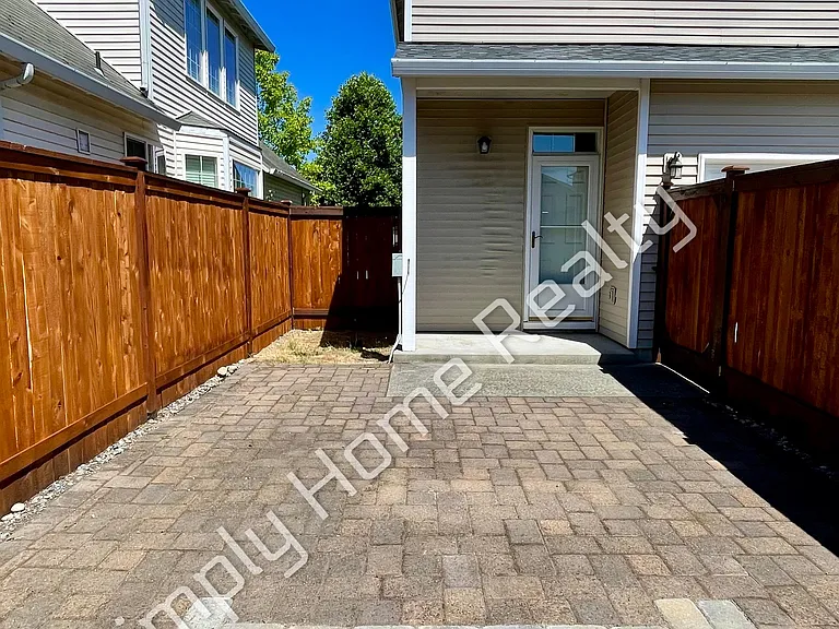 8335 15th Ave SE — Photo 27