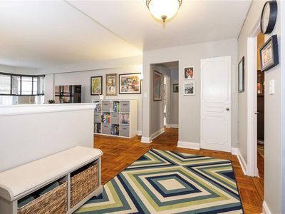 235 Garth Road #B2B, Scarsdale, NY, 10583