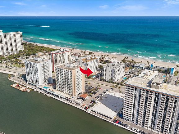 3rd image of 1601 S Ocean Dr APT 105