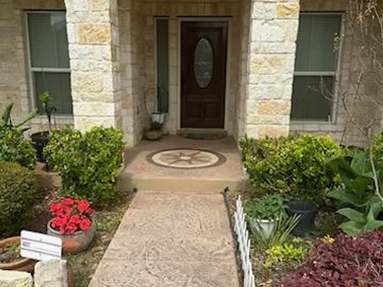 9731 Common Law — Photo 3