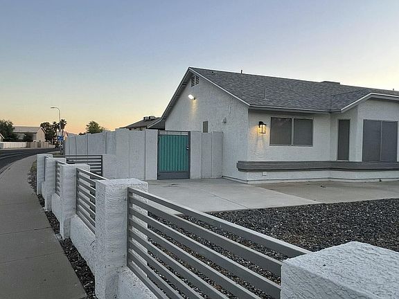 5th image of 8619 W CYPRESS Street