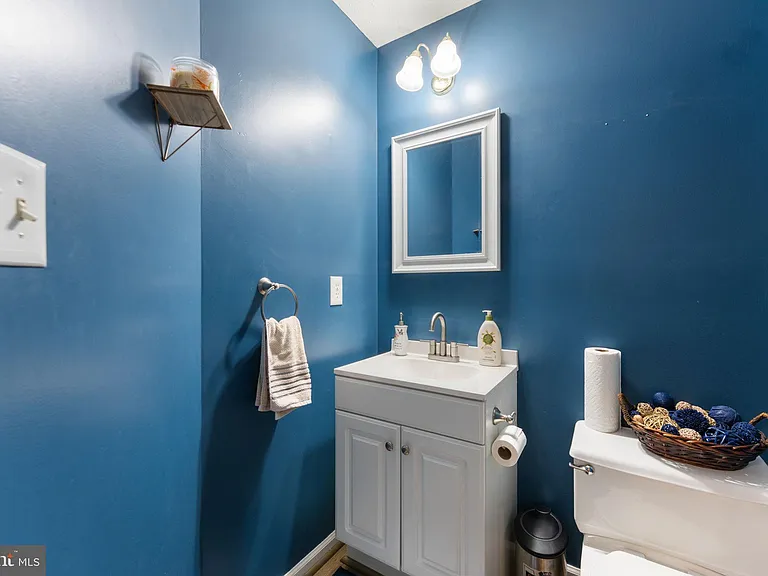 7840 Foxfarm Ln — Photo 19