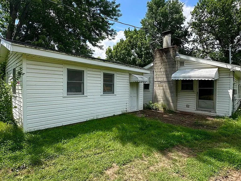 2632 W Lincoln St — Photo 14