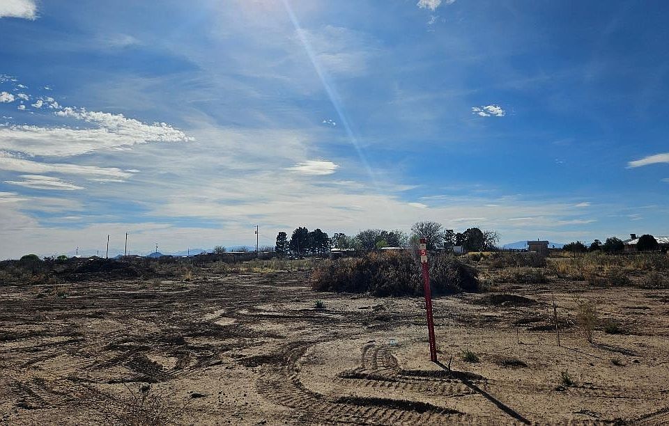 1st image of 5 Desert Star St