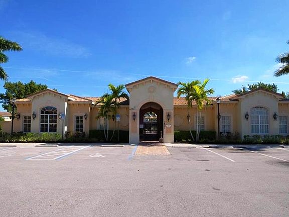 San Simeon Club House