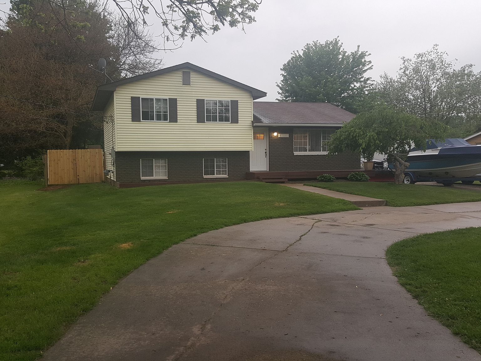 2839 N Williams Lake Rd, Waterford, MI 48329 Zillow