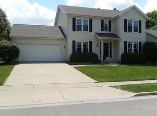 1213 Windsor Dr, Normal, IL 61761