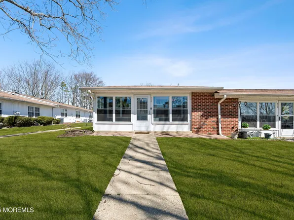 844A Inverness Court, Lakewood, NJ 08701