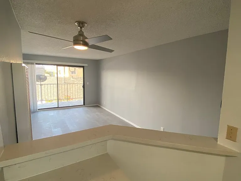 1039 Junipero Ave — Photo 5