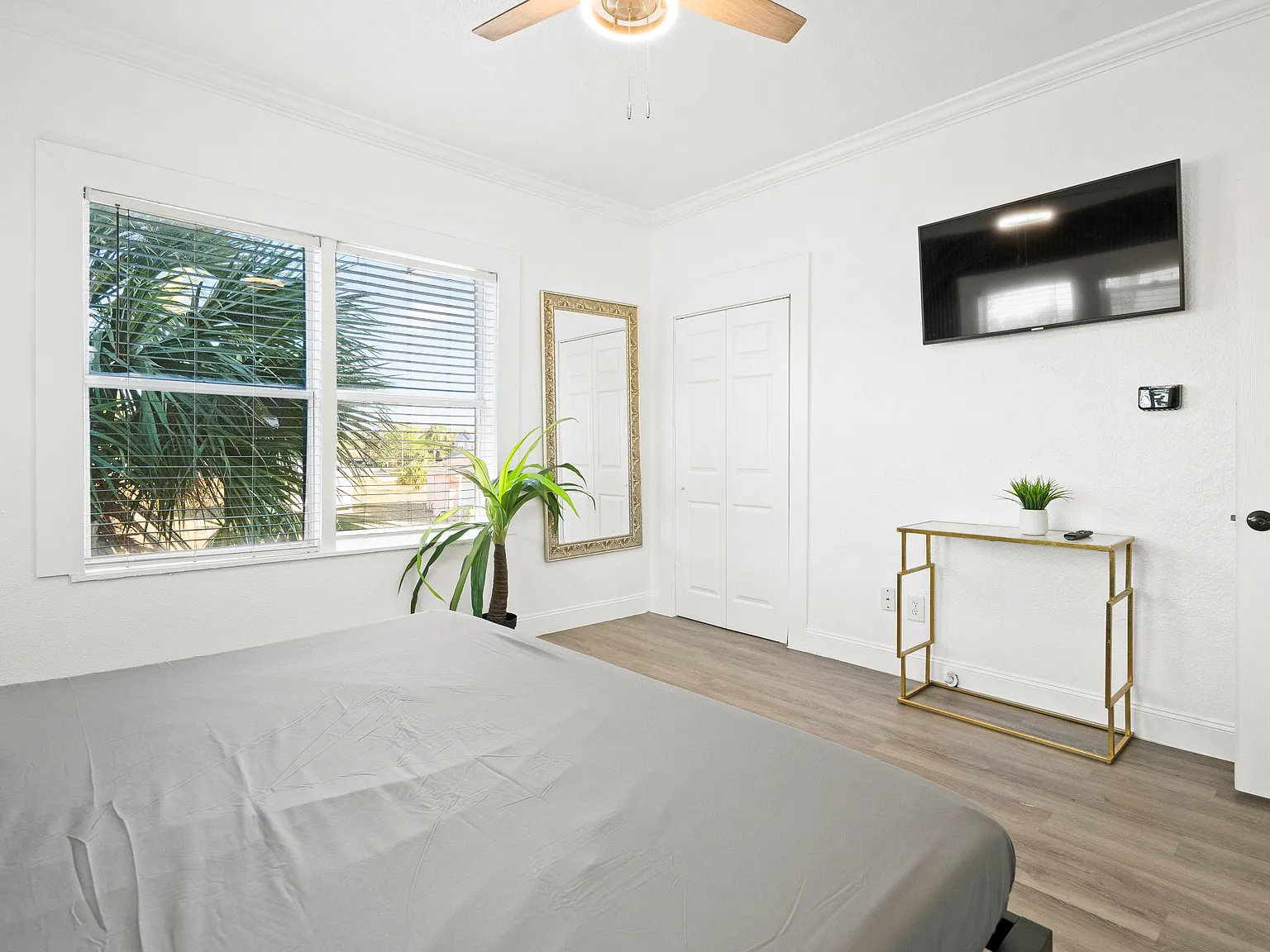 2 bed, 750 sqft, $1,490 — Photo 2