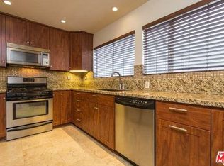 11155 Sunshine Ter #6, Studio City, CA 91604
