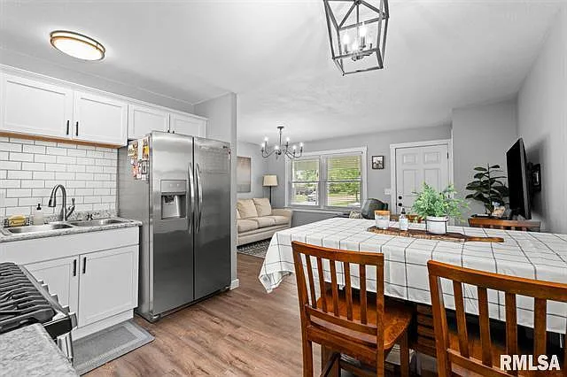 4 bed, 1475 sqft, $2,100 — Photo 3