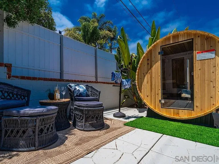 7904 Calle De La Plata — Photo 5
