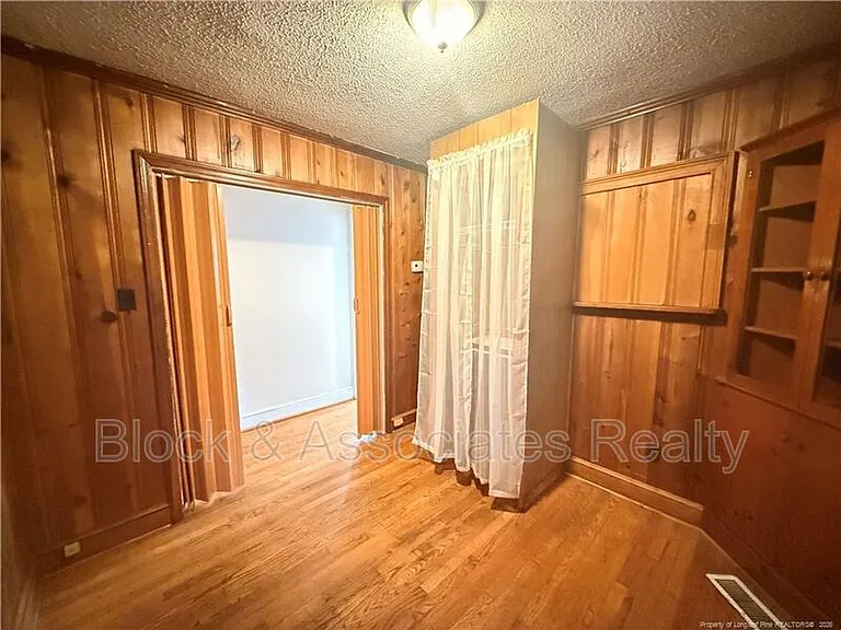 115 S Tarboro St — Photo 8