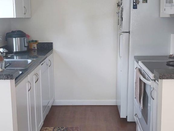 5th image of 14411 NE 43rd Pl #1102