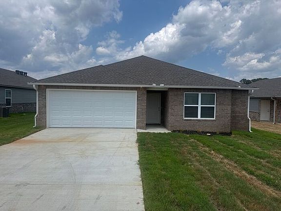 3rd image of 50 Kyndall Lauren Ln