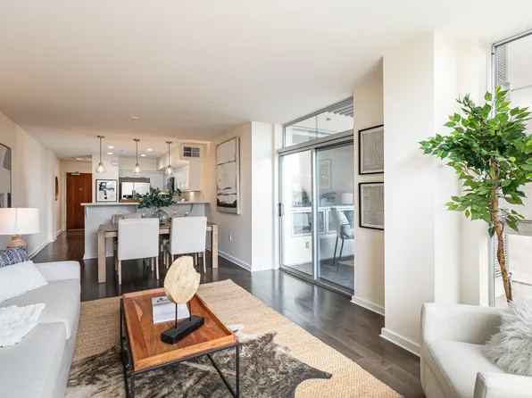 630 Thomas L Berkley Way APT 619, Oakland, CA 94612