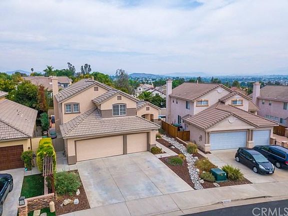 3rd image of 39732 Naples Dr