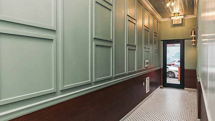 Rented by Nooklyn NYC LLC | media 18