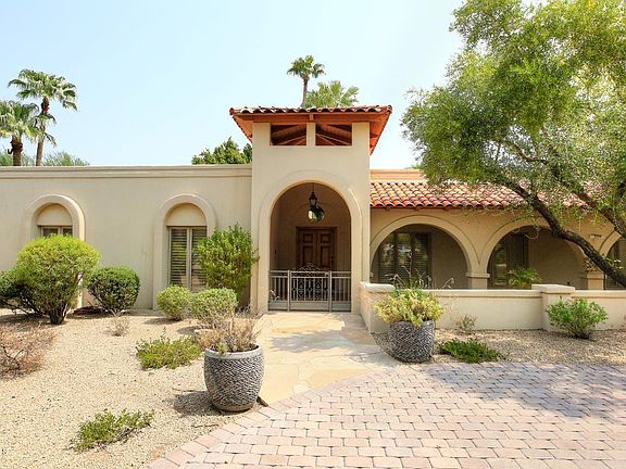 5th image of 8223 N Loma Ln
