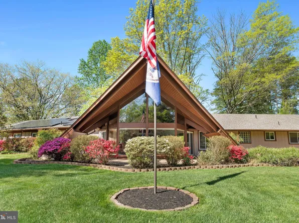 9551 Fostern Ln, Manassas, VA 20112