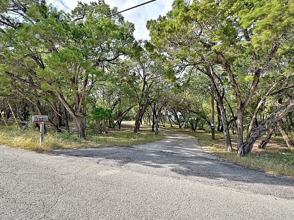 2nd image of 21100 Northland Dr