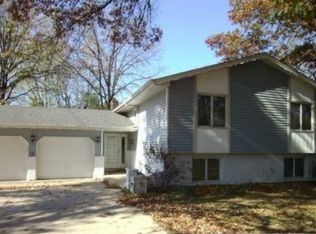 17708 Quay St NW, Andover, MN 55304