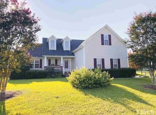 272 Snowberry Ln, Smithfield, NC 27577