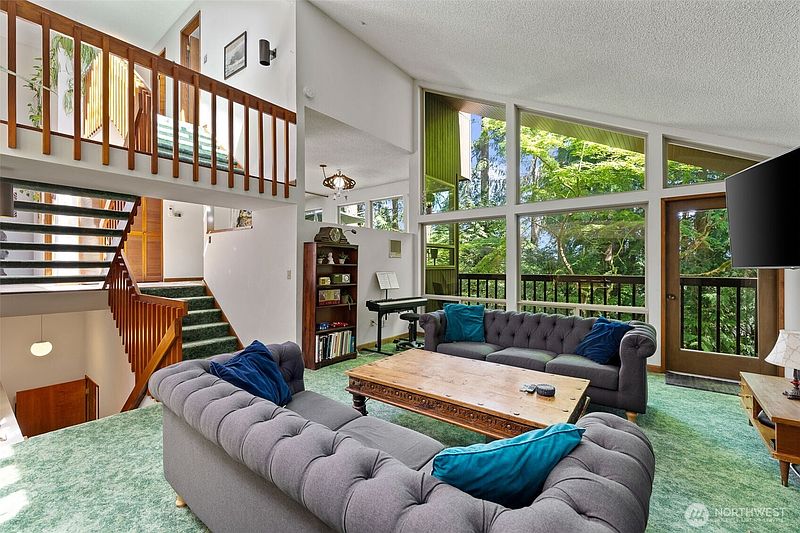 2nd image of 3068 169th Avenue NE