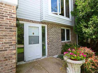 10 Mount Vernon Ct, Madison, WI 53719